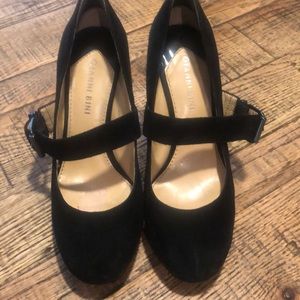 Black suede Gianni Bini heels